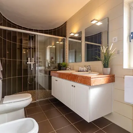 Villa Sarita Sol By *