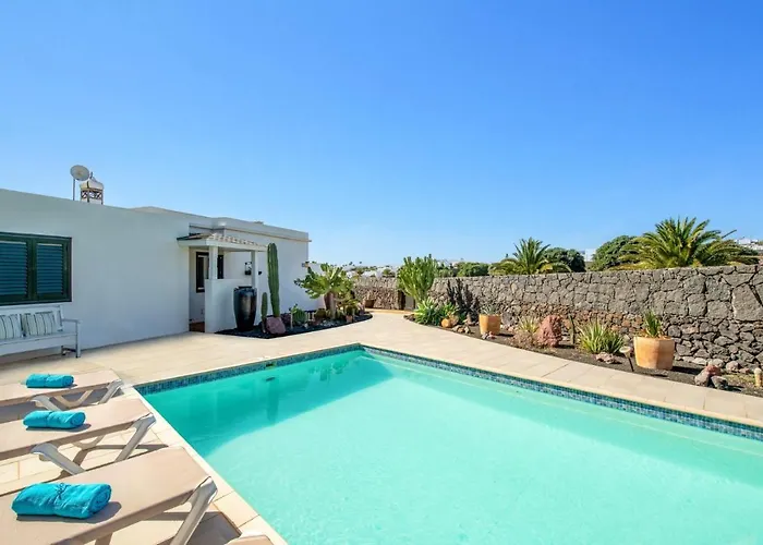 Sarita Sol By Playa Blanca (Lanzarote)