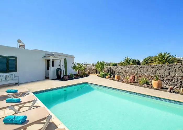 Sarita Sol By Playa Blanca (Lanzarote)